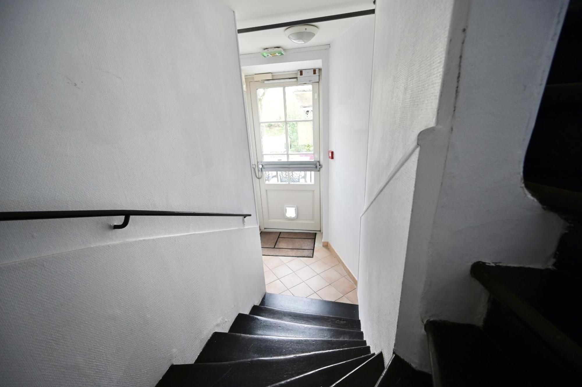 Hotel La Cuisine Des Lulus Montainville  Exteriör bild